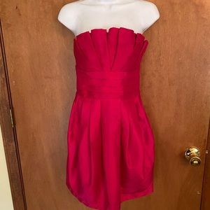 Forever 21 strapless dress size M fuschia
